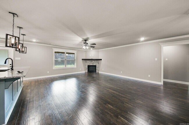 Building Photo - 15 Cimarron Cir