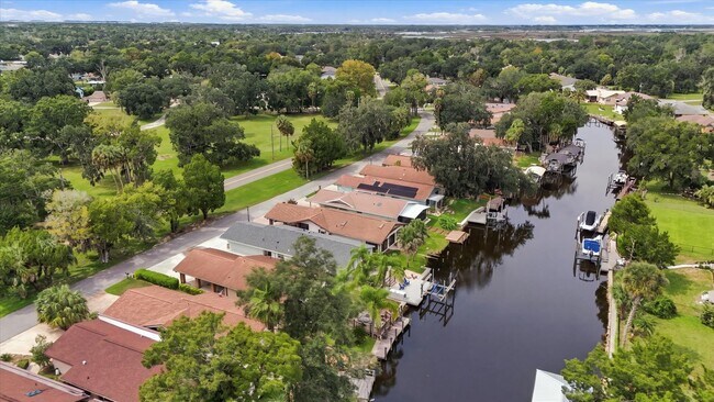 Building Photo - 11625 W Riverhaven Dr