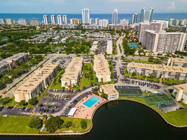Building Photo - 701 Three Islands Boulevard