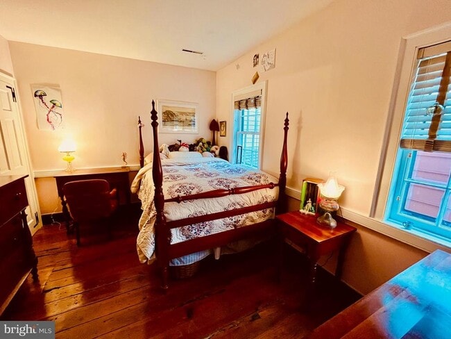 Building Photo - 30 Cornhill St