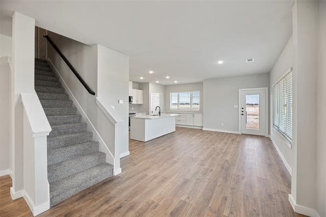 Building Photo - 4266 Clovis St