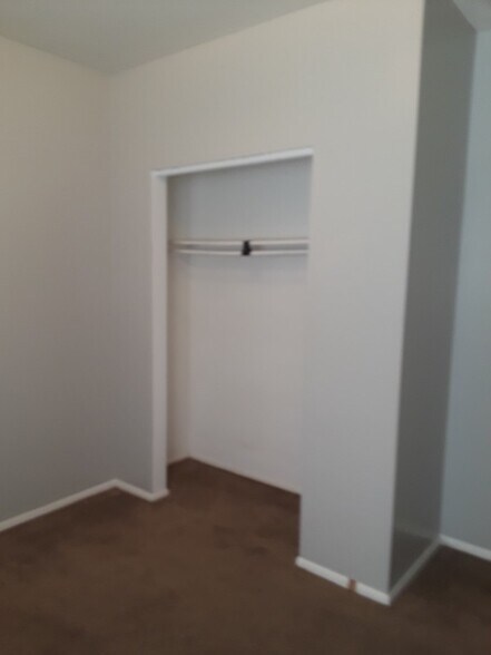 Building Photo - 135 S 700 E