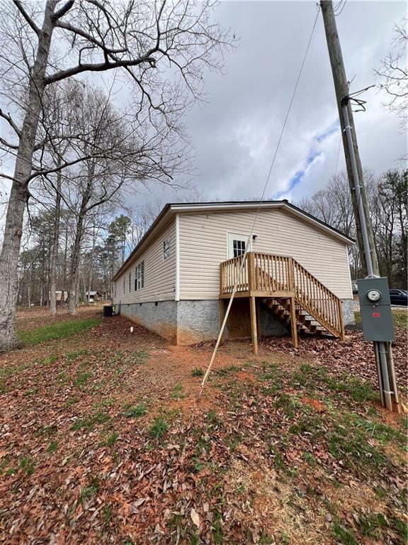 Building Photo - 465 Redwood Dr