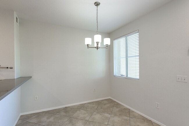 Building Photo - Serenity and Luxury Abound in Eastlake!