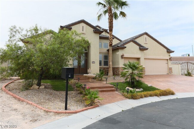 Building Photo - 6715 Arville St