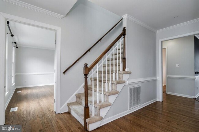 Building Photo - 2009 White Lake Dr