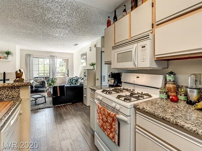 Building Photo - 2200 S Fort Apache Rd