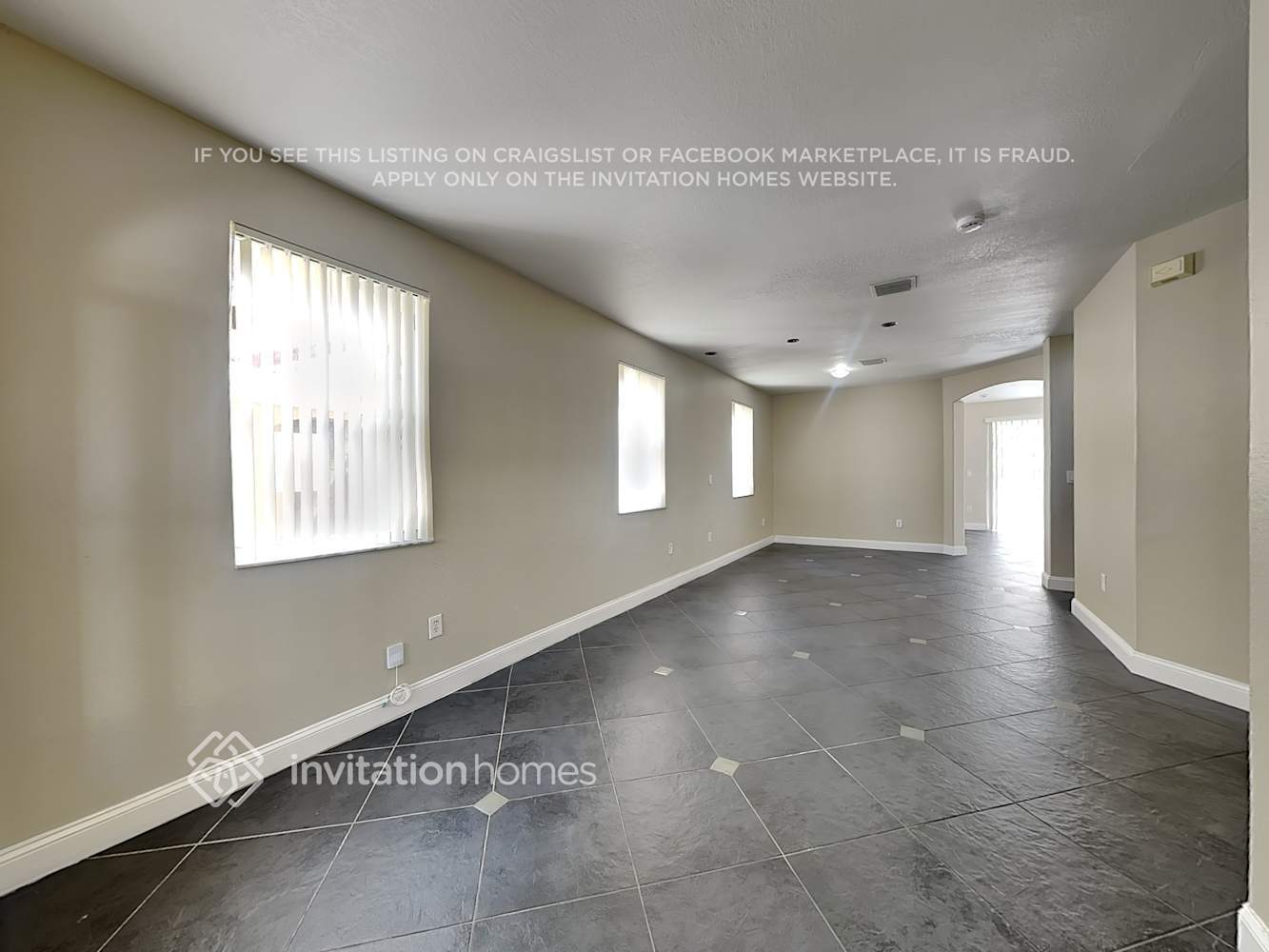 Building Photo - 15050 SW 9th Terrace