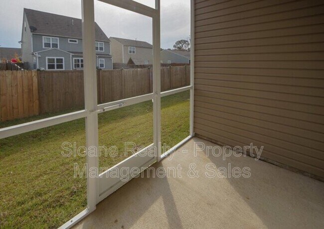 Building Photo - 4133 Rigsby Ln