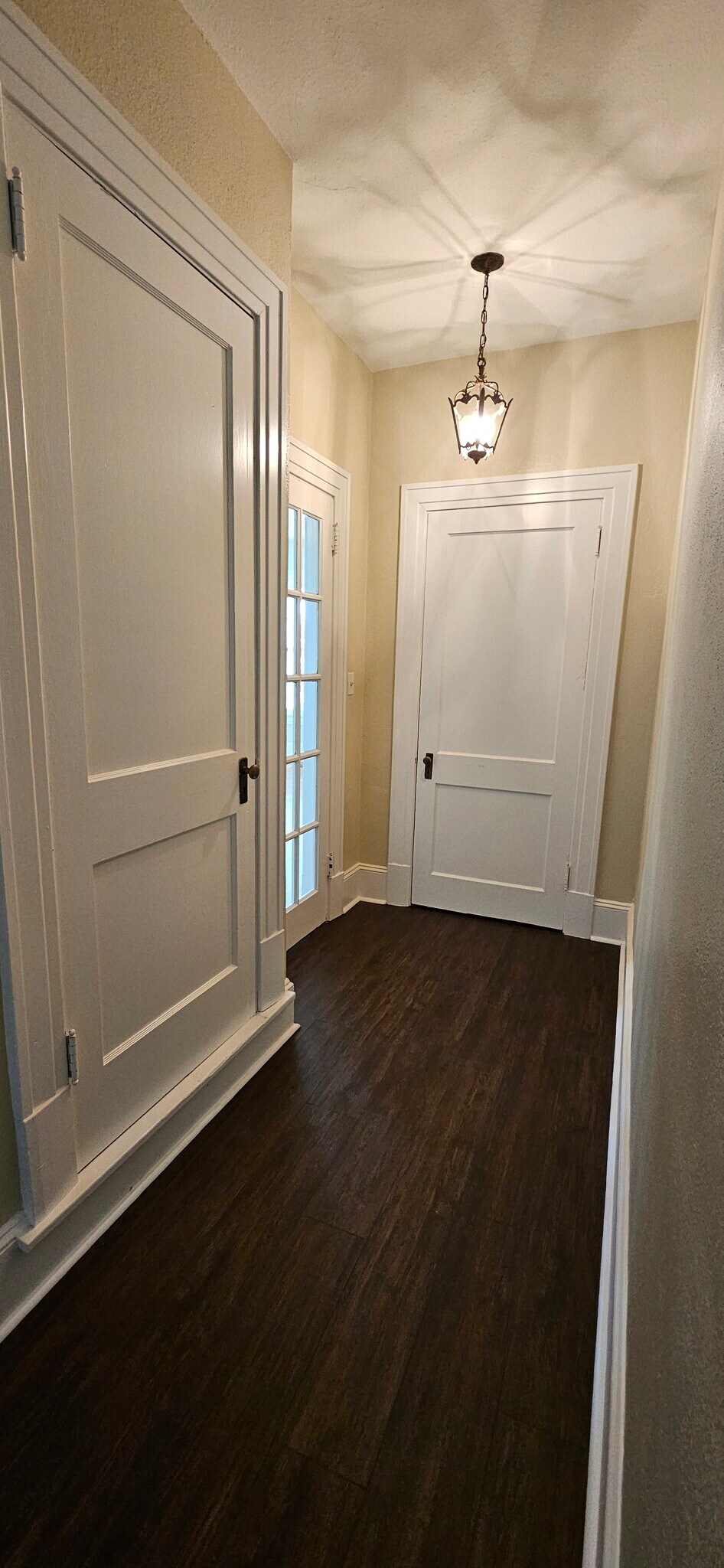 Extra Storage in hallway - 2818 Masonic Dr