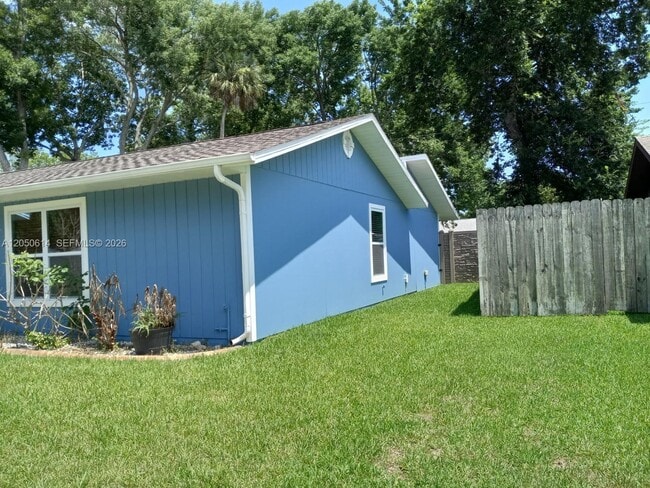 Building Photo - 781 Little Pine Dr