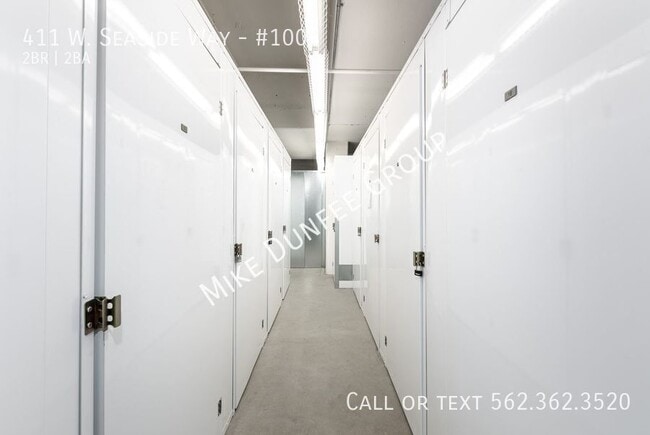 Building Photo - 411 W Seaside Wy