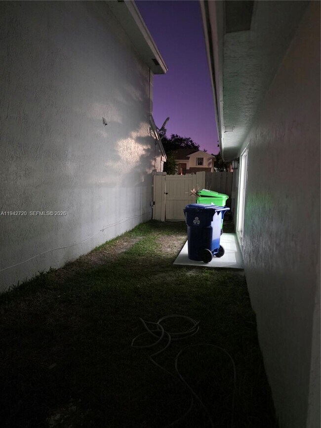 Building Photo - 3832 NW 107th Way