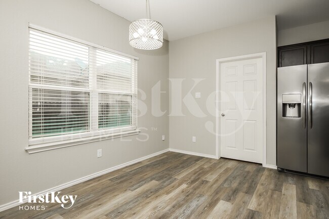 Building Photo - 168 Fabarm Ln