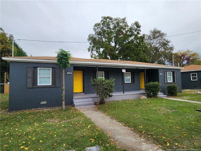 Building Photo - 4916 Schmidt St