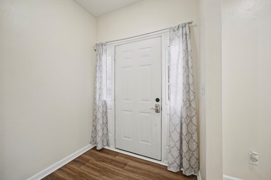 Building Photo - 3100 Merrimac Ct