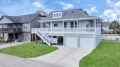 Building Photo - 710 Kipp Ave