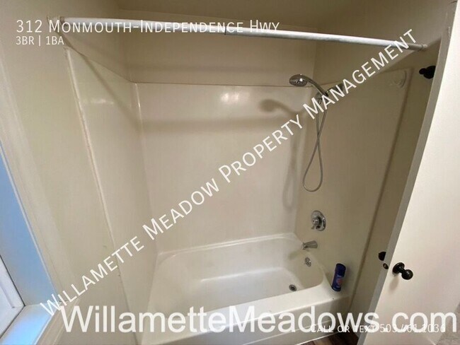 Building Photo - 312 Monmouth-Independence Hwy-