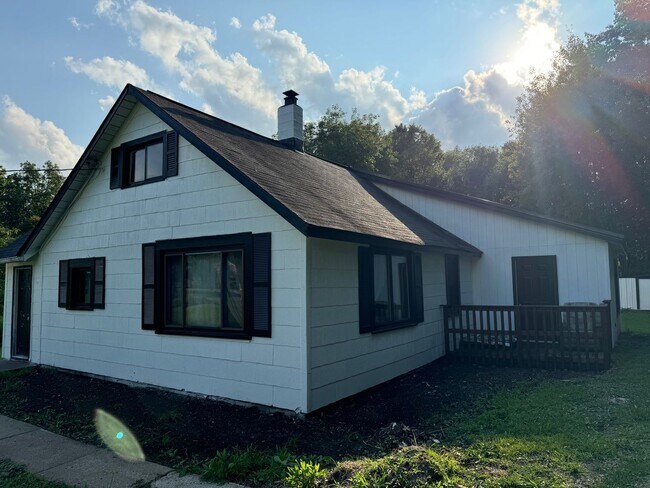 Building Photo - 10523 Williamson Rd