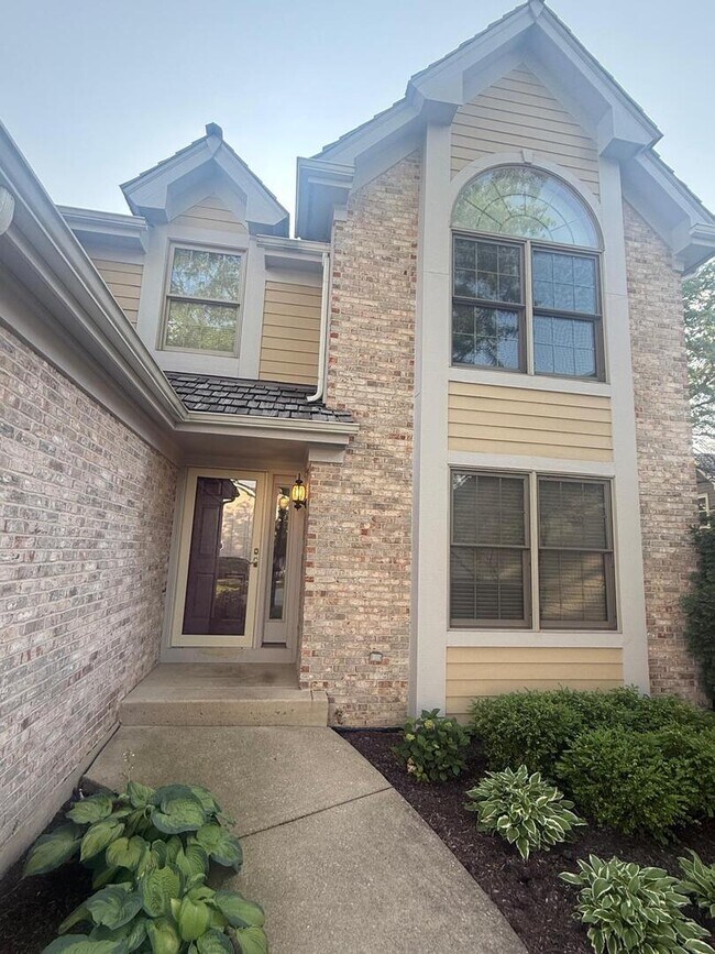 Building Photo - 2286 Brookside Ln