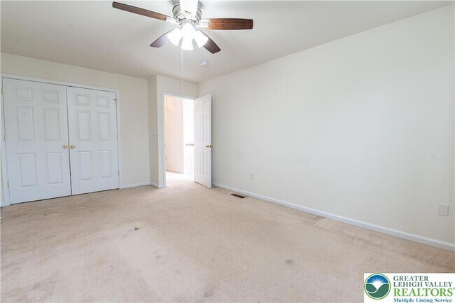 Building Photo - 5811 Fresh Meadow Dr