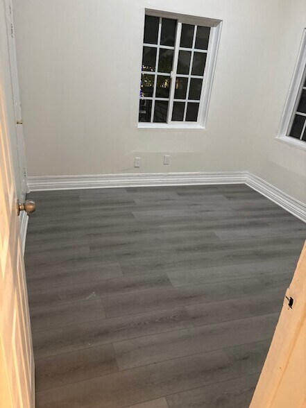 BR 2 - 1819 S Normandie Ave