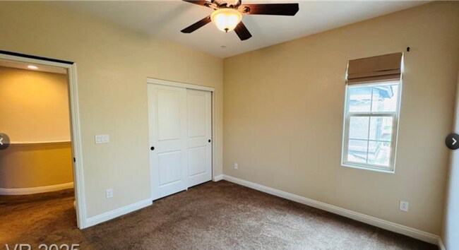 Building Photo - 2569 Prairie Pine