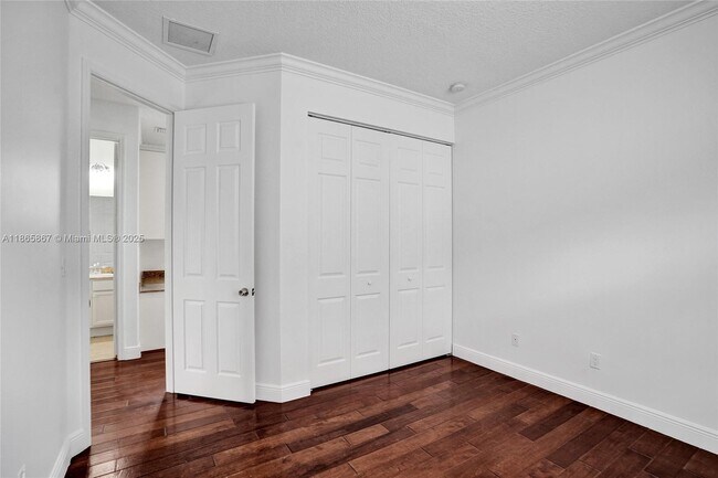 Building Photo - 8387 NW 38th St
