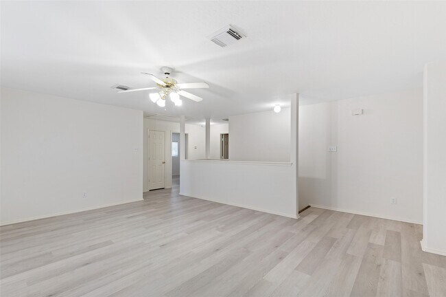 Building Photo - 2923 Katy Briar Ln