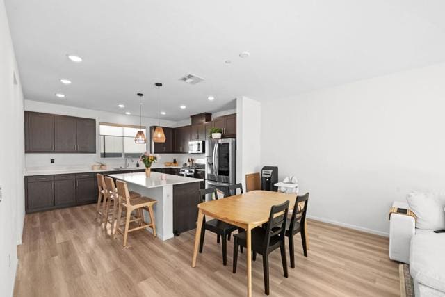 Building Photo - 5485 Seacliff Pl