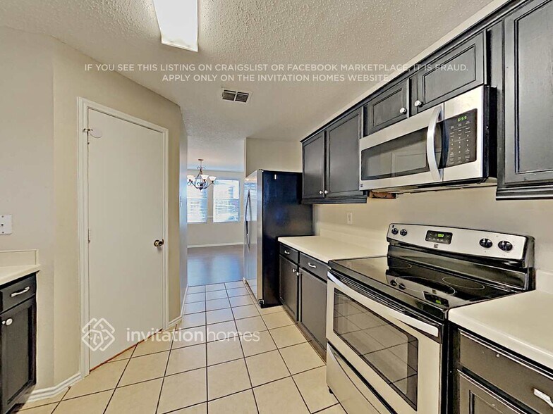 Building Photo - 1512 Windy Meadows Dr