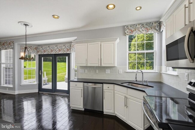 Building Photo - 6505 Autumn Wind Cir