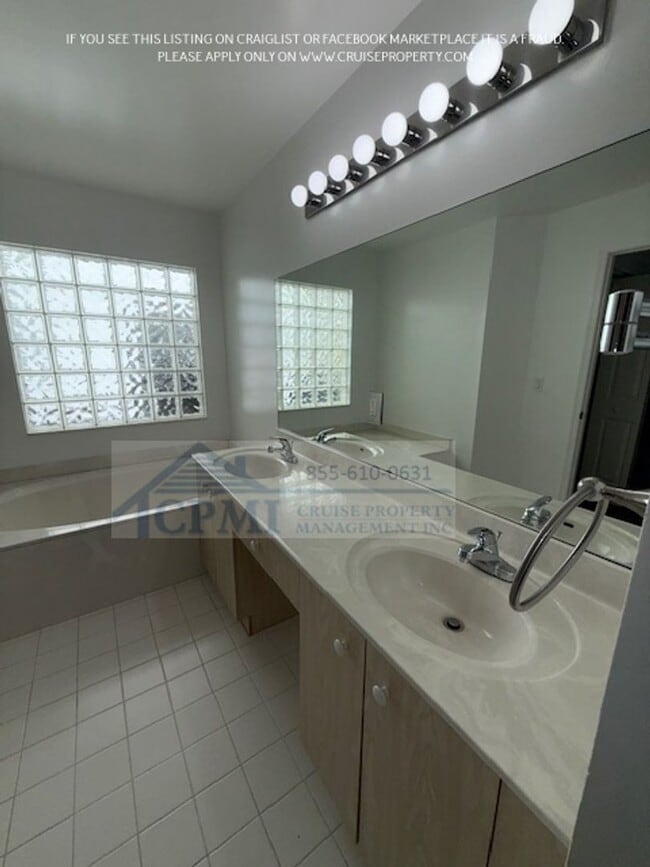 Building Photo - Exceptional Rental Opportunity 3 beds 2 ba...