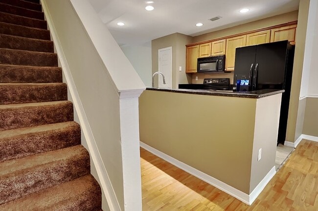 Building Photo - 5236 Hampton Beach Pl