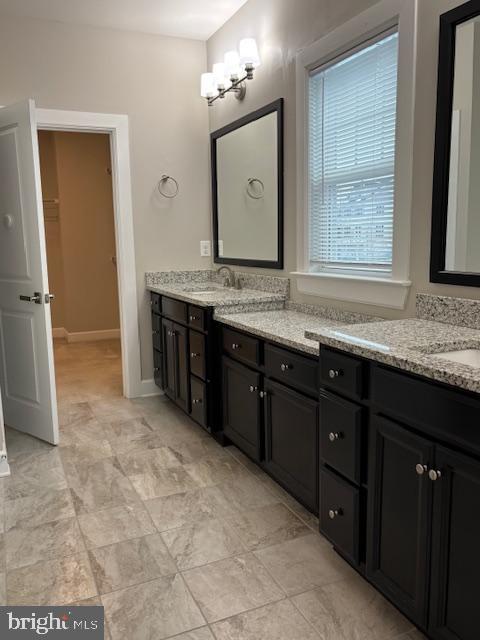 Building Photo - 503 Cliff Ln