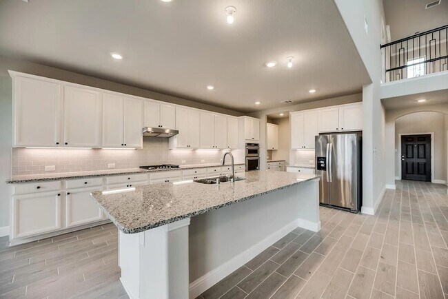 Building Photo - 412 Winding Creek Ln