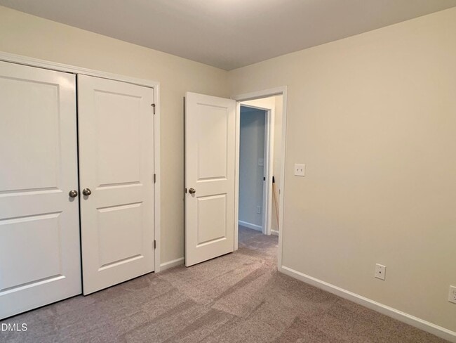 Building Photo - 85 Henhouse Ct