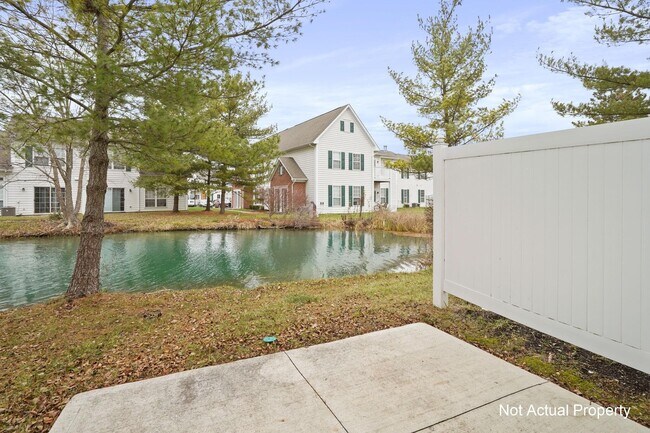 Building Photo - 5002 Stratford Pine Ln