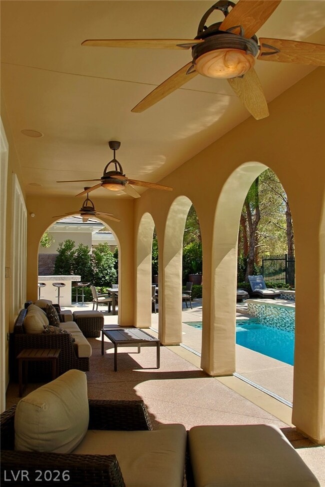 Building Photo - 12047 Oakland Hills Dr