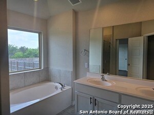 Building Photo - 13447 Sendero Roble