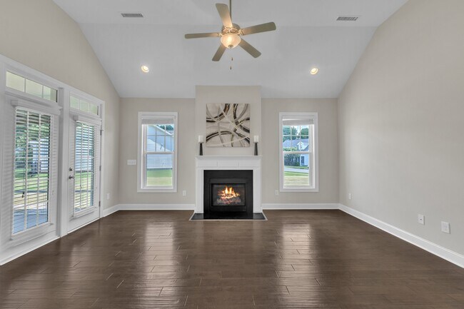 Building Photo - 747 Catherine Lake Ct