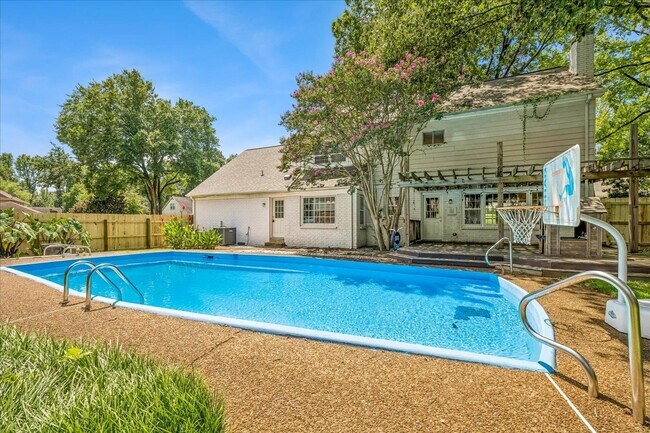 Building Photo - 2836 Baytown Cove