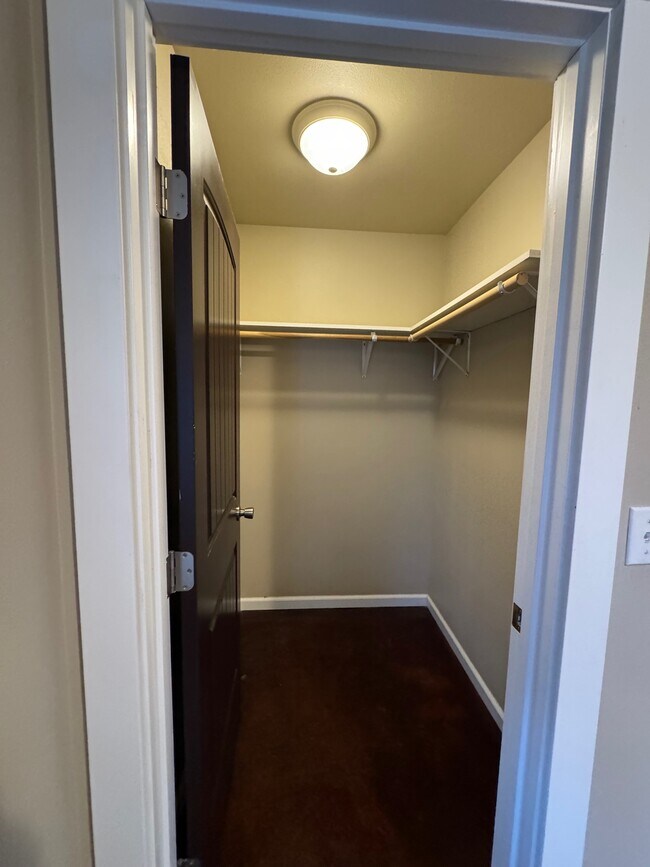 Closet - 8145 W Northshore Dr