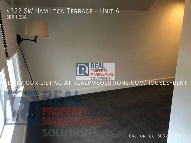 Building Photo - 4322 SW Hamilton Terrace