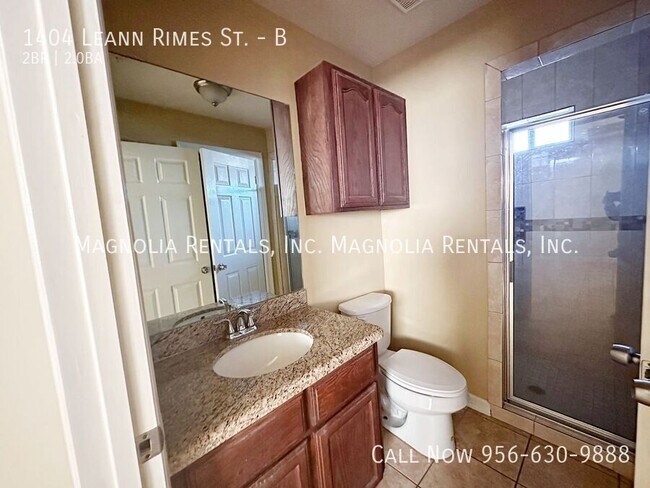 Building Photo - 2 bed 2 bath in Edinburg