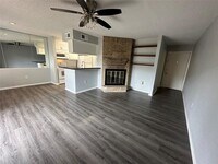 Building Photo - 250 El Dorado Blvd