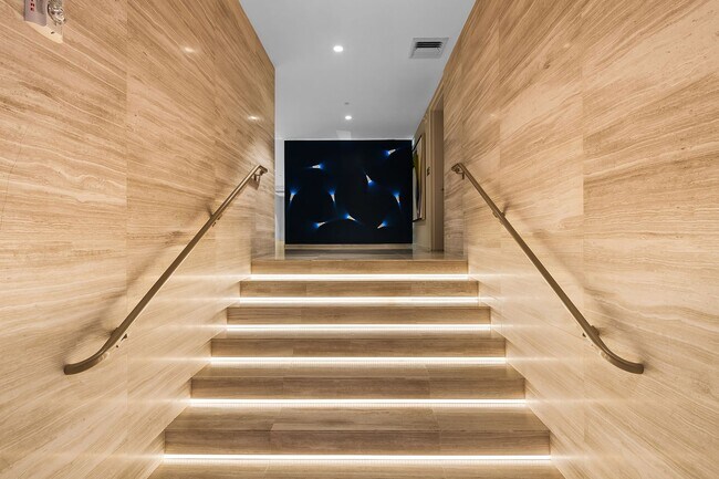 Building Photo - 701 N Fort Lauderdale Beach Blvd
