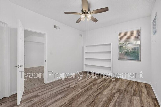 Building Photo - 6412 Sincho Ave