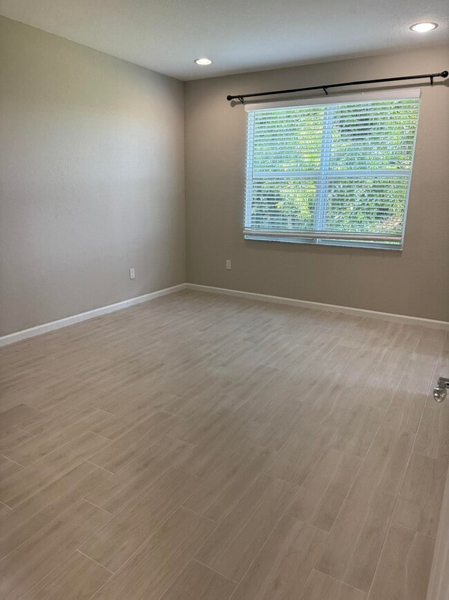 Building Photo - 2850 NW Treviso Cir