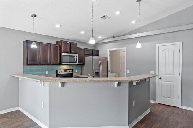 Building Photo - 229 Croft Cir